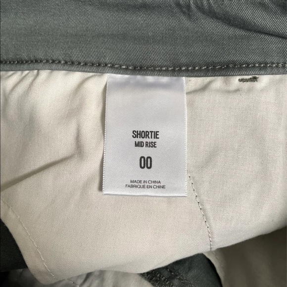 Express shorts - Picture 2 of 7